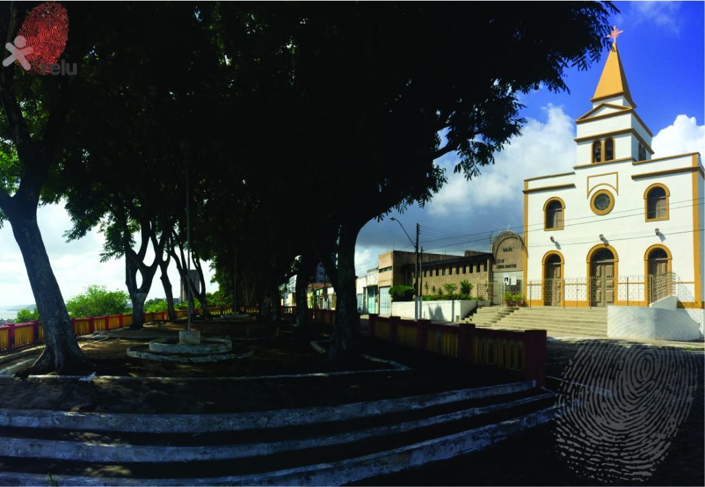 Foto em destaque do mirante e Igreja de Santa Terezinha