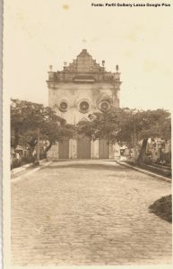 Foto antiga da Capela do Cemitério Nossa Senhora da Piedade