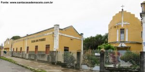 Foto recente da Capela Santo Antonio mostrando a Casa do Pobre ao lado