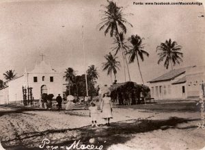 Foto antiga da Igreja do Nosso Senhor do Bonfim vista de perto