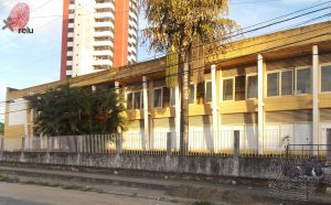 Foto recente da Faculdade de Odontologia vista de frente