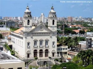 Foto recente da Catedral dos Prazeres vista de longe